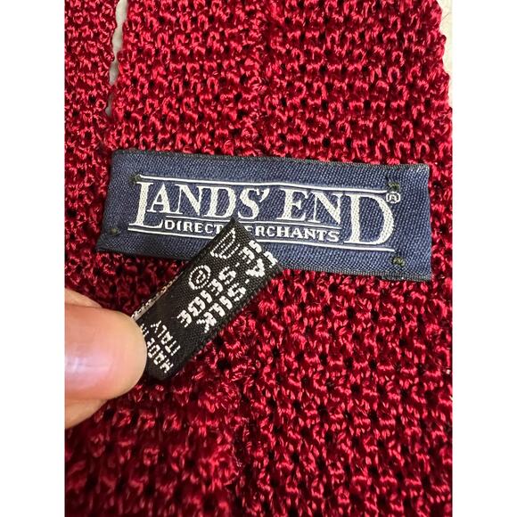 Vintage Lands' End Textured Knit Flat Bottom Silk Tie Deep Red Wine - Picture 3 of 3
